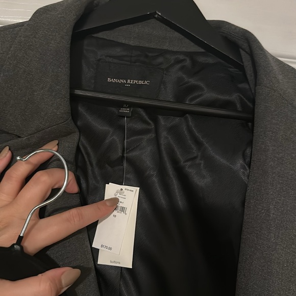 Sculpted Grey Blazer - Picture 3 of 3